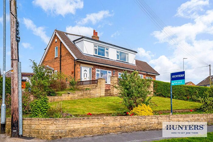 3 Bedroom Semi Detached House For Sale In The Oaks, Guiseley, Leeds, LS20