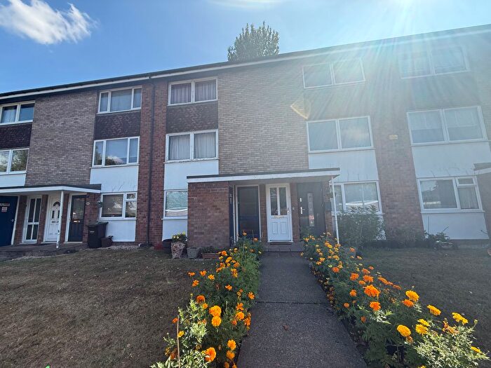 2 Bedroom Flat To Rent In Park Close, Birmingham, B24