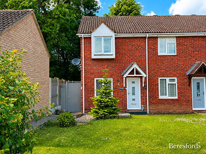 2 Bedroom End Of Terrace House To Rent In Langdale, Great Notley, CM77