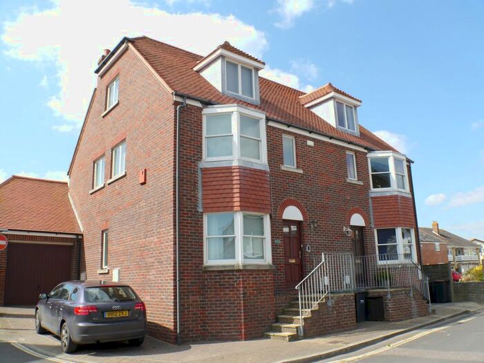 3 Bedroom Semi-Detached House To Rent In King Street, Emsworth, PO10