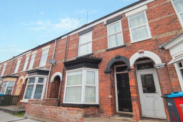 3 Bedroom Terraced House To Rent In Raglan Street, Hull, HU5