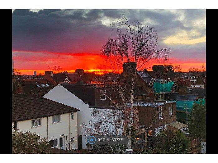 1 Bedroom Flat To Rent In Allison Road, London, W3