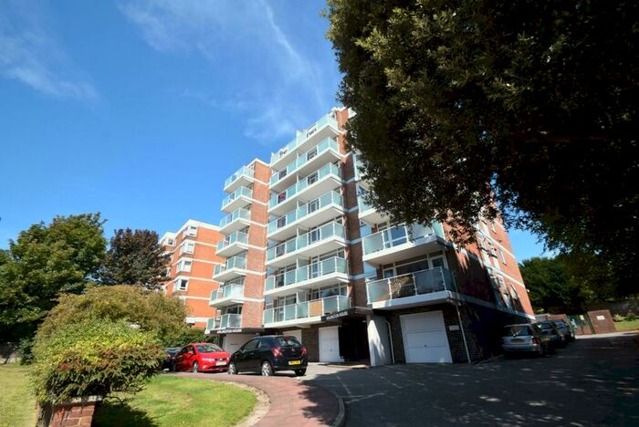 1 Bedroom Flat To Rent In Upperton Road, Eastbourne, BN21