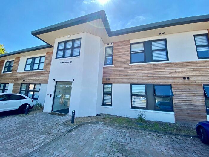 1 Bedroom Flat To Rent In Tamar House, Brants Bridge, Bracknell, RG12