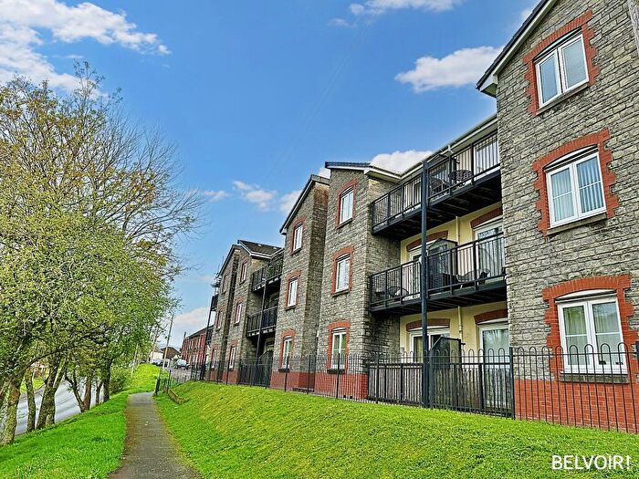 1 Bedroom Flat For Sale In Heol Gruffydd, Rhydyfelin, Pontypridd, CF37