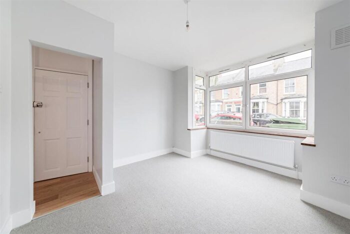 1 Bedroom Apartment To Rent In Waghorn Street, Peckham, SE15