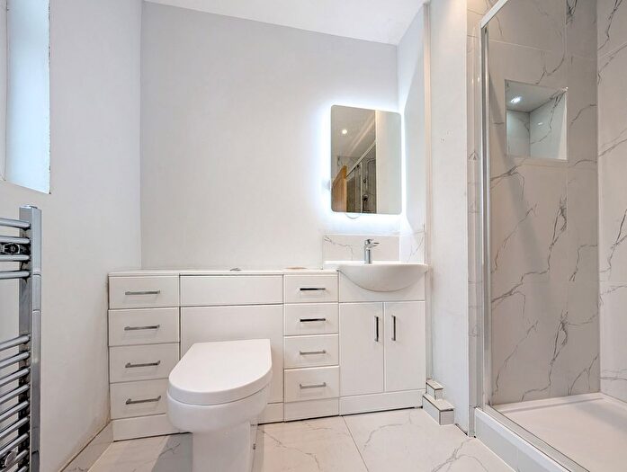 2 Bedroom Maisonette To Rent In The Slade, Plumstead, SE18