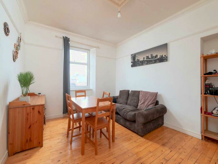2 Bedroom Flat For Sale In High Street, Musselburgh, EH21