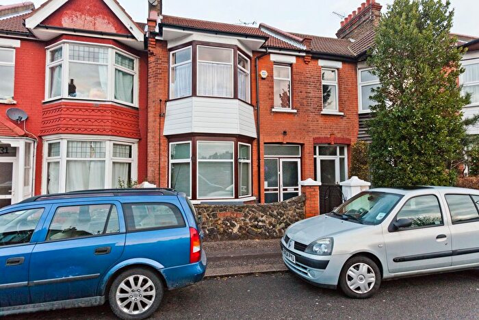 3 Bedroom Terraced House To Rent In Westborough Road, Westcliff-On-Sea, SS0