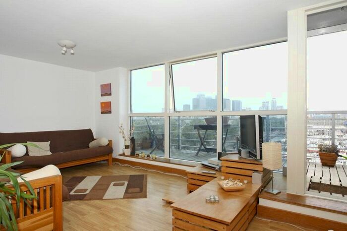 2 Bedroom Flat To Rent In Baltic Quay, Sweden Gate, London, SE16