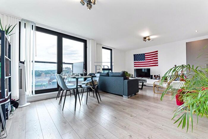 2 Bedroom Apartment For Sale In Bloom House, Bermondsey Works, Verney Way, Bermondsey, SE16