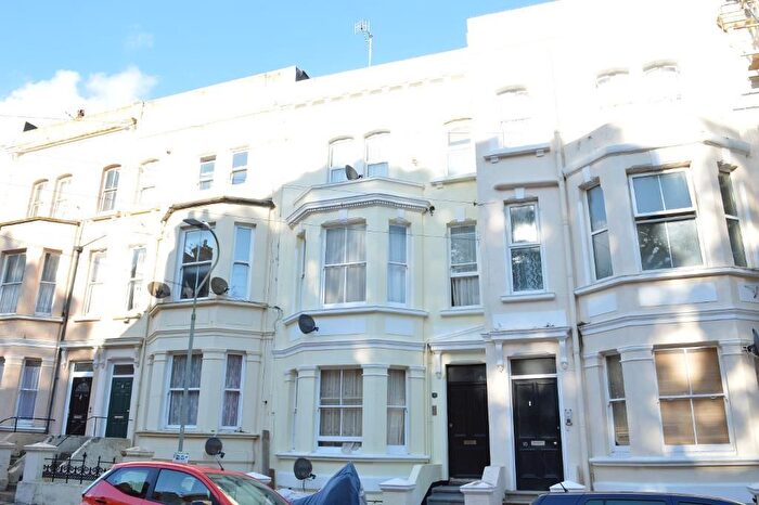 1 Bedroom Flat To Rent In Kenilworth Road, St Leonards On-Sea, East Sussex, TN38