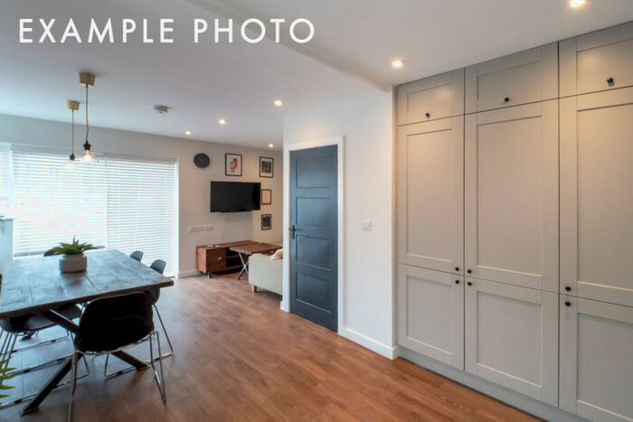 5 Bedroom Terraced House To Rent In Capricorn Way, Salford, M6
