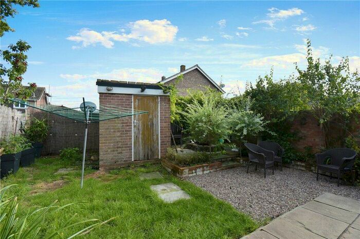 3 Bedroom End Of Terrace House For Sale In Gurnays Mead, West Wellow, Romsey, Hampshire, SO51