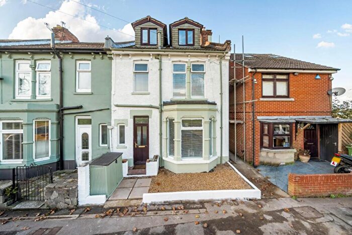 4 Bedroom House For Sale In Twyford Avenue, Portsmouth, PO2