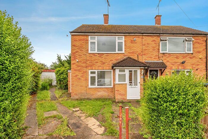 2 Bedroom End Of Terrace House For Sale In Shortlands Avenue, Ongar, CM5