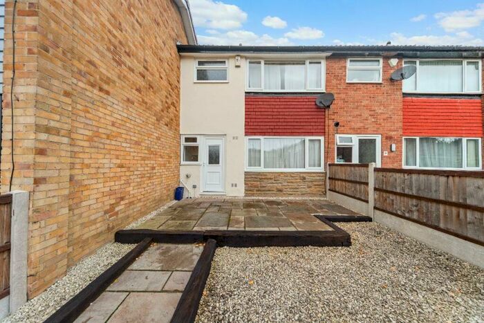 3 Bedroom Terraced House To Rent In Garland Drive, Leeds, LS15