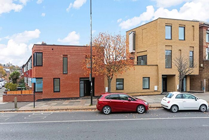 2 Bedroom End Terrace House For Sale In Ackroyd Road, London, SE23