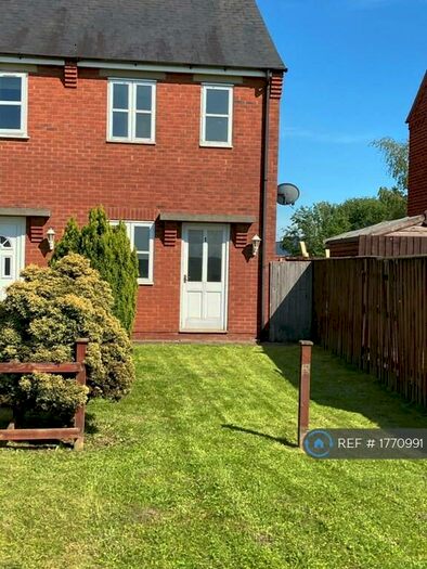 2 Bedroom End Of Terrace House To Rent In Old Barn Court, Holbeach, Spalding, PE12
