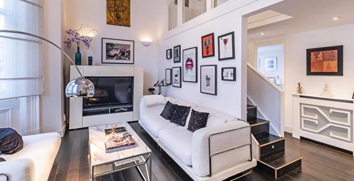 2 Bedroom Apartment To Rent In Hall Road, St John's Wood, London, NW8