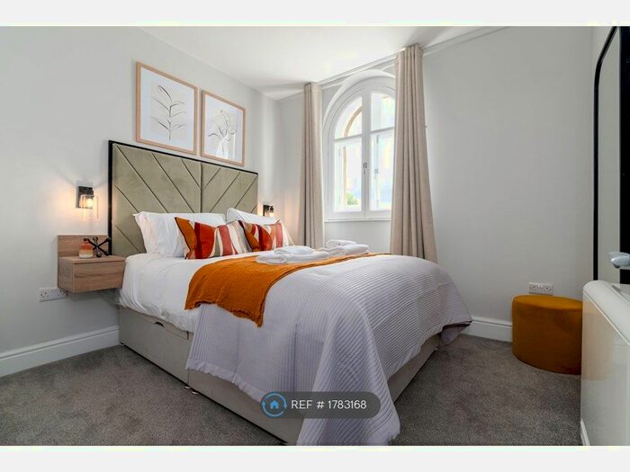 1 Bedroom Flat To Rent In Queens Road, Clifton, Bristol, BS8