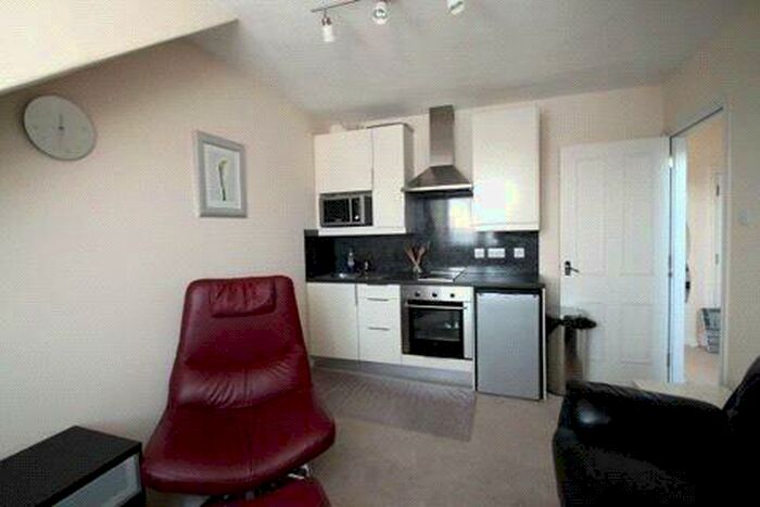 1 Bedroom Flat To Rent In West High Street, Inverurie, Aberdeenshire, AB51