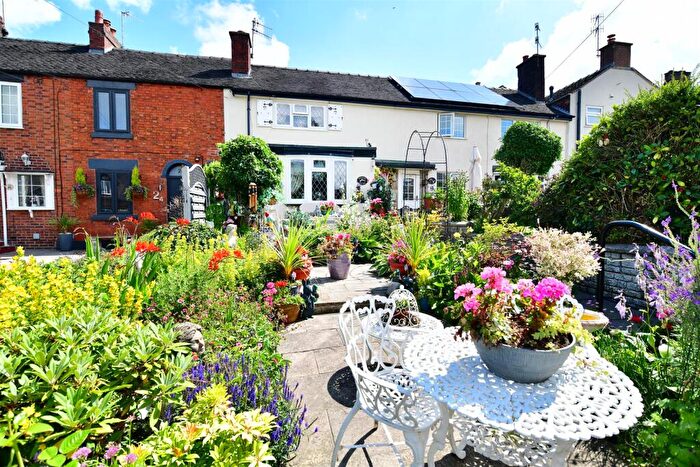 2 Bedroom Cottage To Rent In Rosebank Street, Leek, ST13