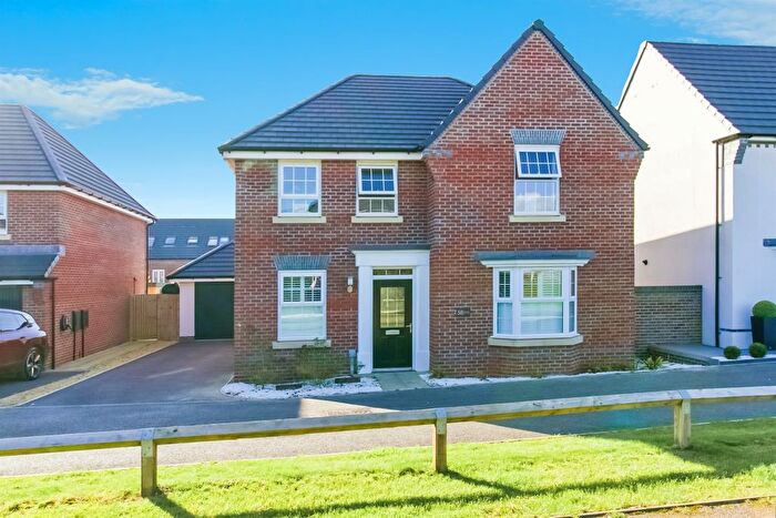 4 Bedroom Detached House For Sale In Rhodfa'r Hurricane, St. Athan, Barry, CF62