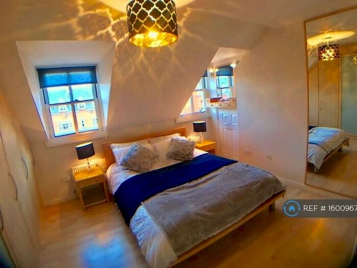 4 Bedroom Terraced House To Rent In Ravensworth Gardens, Cambridge, CB1