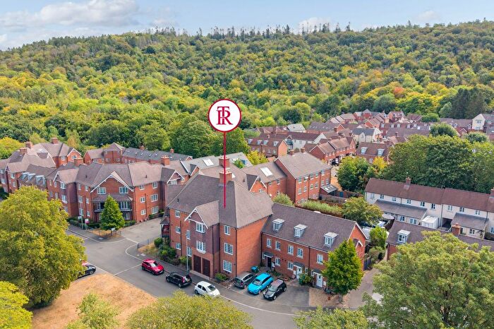 2 Bedroom Flat For Sale In Wroughton Road, Wendover, HP22