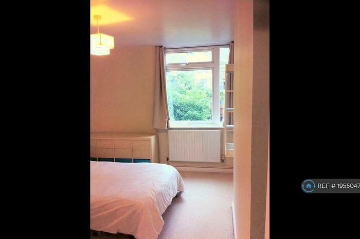1 Bedroom Flat To Rent In Shaftesbury Street, London, N1