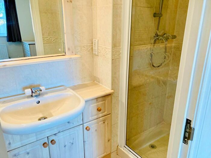 2 Bedroom Apartment To Rent In Rushams Road, Horsham, RH12
