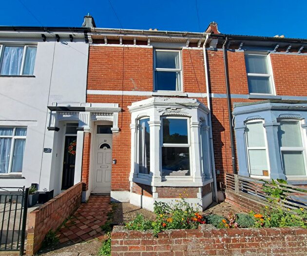 3 Bedroom Terraced House For Sale In Elmhurst Road, Gosport, PO12