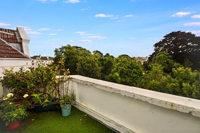 1 Bedroom Flat To Rent In Eversfield Road, Eastbourne, BN21