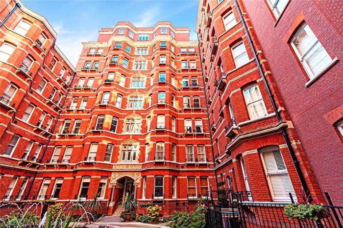 2 Bedroom Flat For Sale In Artillery Mansions, Victoria Street, Westminster, London, SW1H