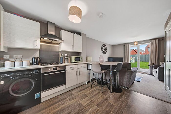 3 Bedroom Semi-detached House For Sale In Thornton Avenue, Barton Seagrave, NN15