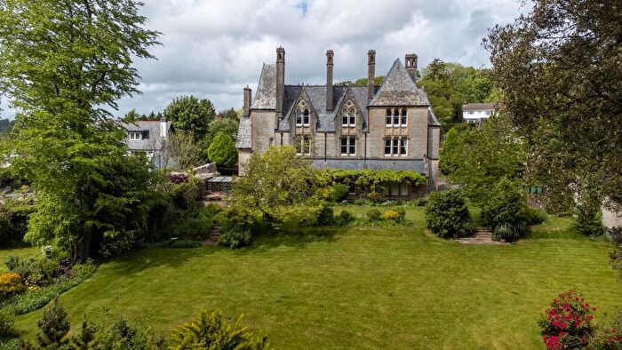 9 Bedroom Detached House For Sale In Greenwood Lane, St. Fagans, CF5