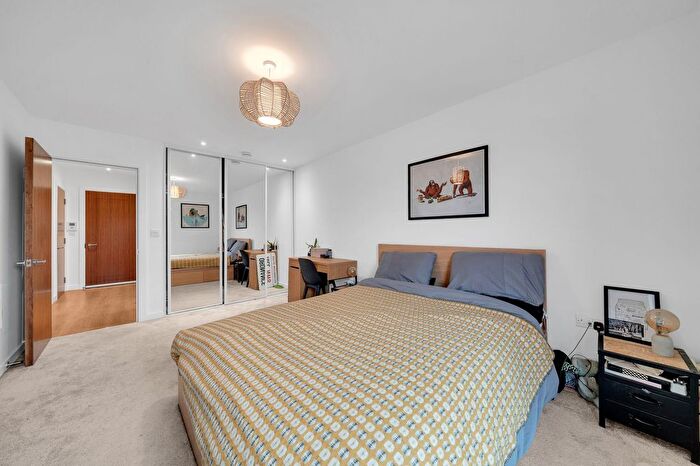 1 Bedroom Flat For Sale In Knoll Rise, Orpington, BR6
