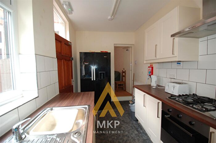 5 Bedroom Terraced House To Rent In Pershore Road Selly Oak, B29