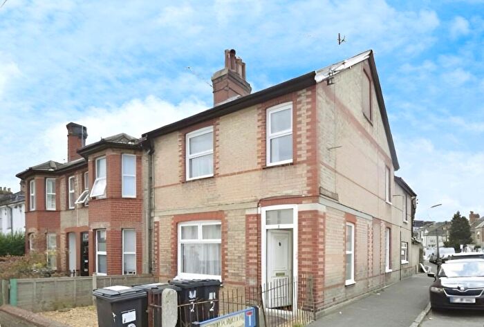 5 Bedroom Property To Rent In Lytton Road, Bournemouth, BH1