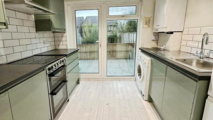 1 Bedroom House For Sale In Eaton Close, Fishponds, Bristol, BS16