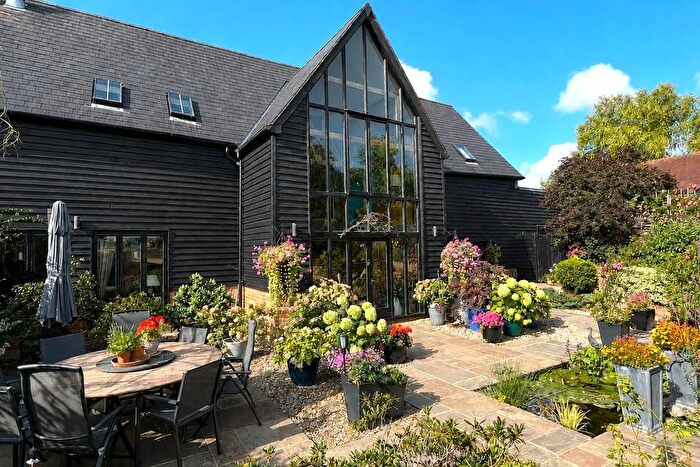 4 Bedroom Barn Conversion For Sale In Gannock Green, Sandon, Buntingford, SG9