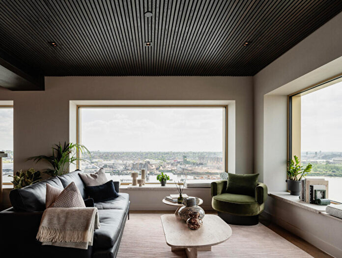 1 Bedroom Apartment For Sale In Starboard Way, London, E16