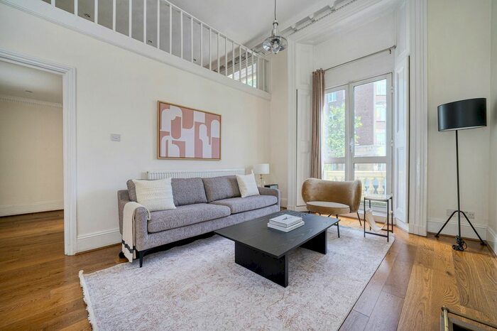2 Bedroom Flat To Rent In South Kensington, SW7