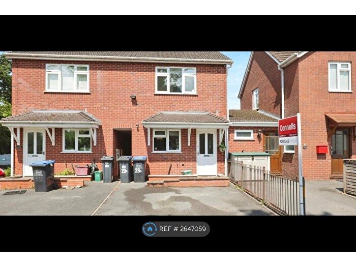 2 Bedroom Semi-Detached House To Rent In Edmondscote Road, Leamington Spa, CV32