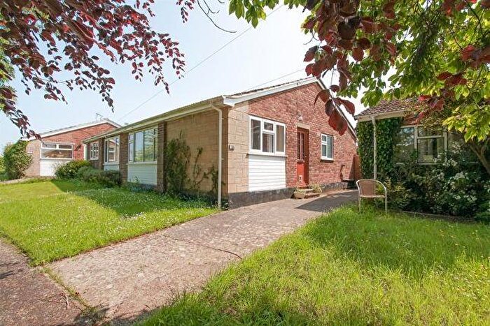 2 Bedroom Semi-Detached Bungalow For Sale In Tuns Tew, Banbury, Oxfordshire, OX25