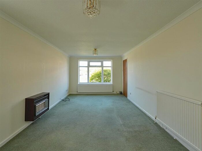 2 Bedroom Detached Bungalow For Sale In Barley View, Wigginton, York, YO32