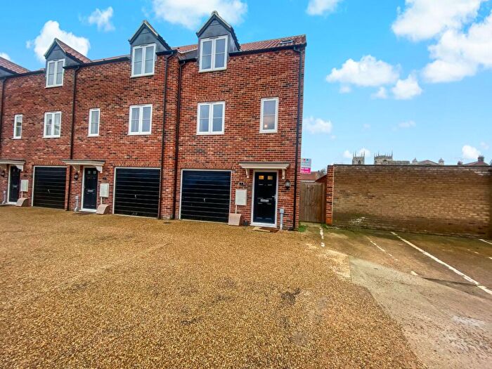 3 Bedroom End Of Terrace House For Sale In Tower Place, King's Lynn, PE30