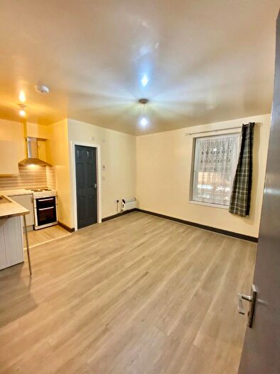 1 Bedroom Flat To Rent In Ladypool Road, Birmingham, B12