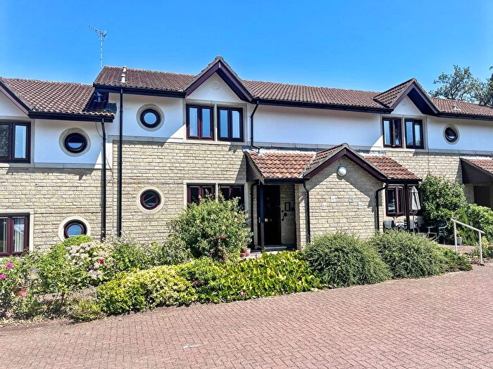 2 Bedroom Flat For Sale In Woodborough Road, Winscombe, North Somerset., BS25